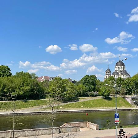 A Cozy Apartment With A Wonderful View Of The River In The Old Town Of VNO Eksteriør bilde